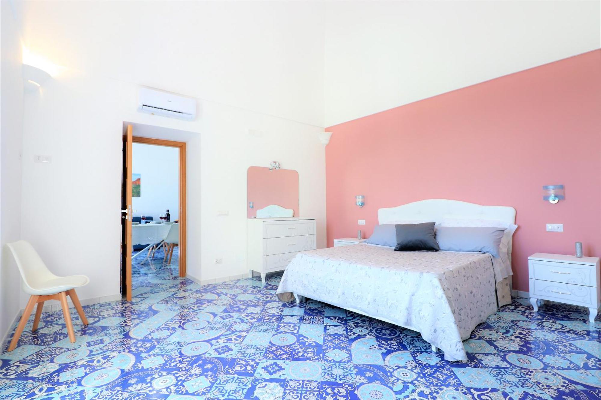 Apartment Mary's - De Vivo Realty Massa Lubrense