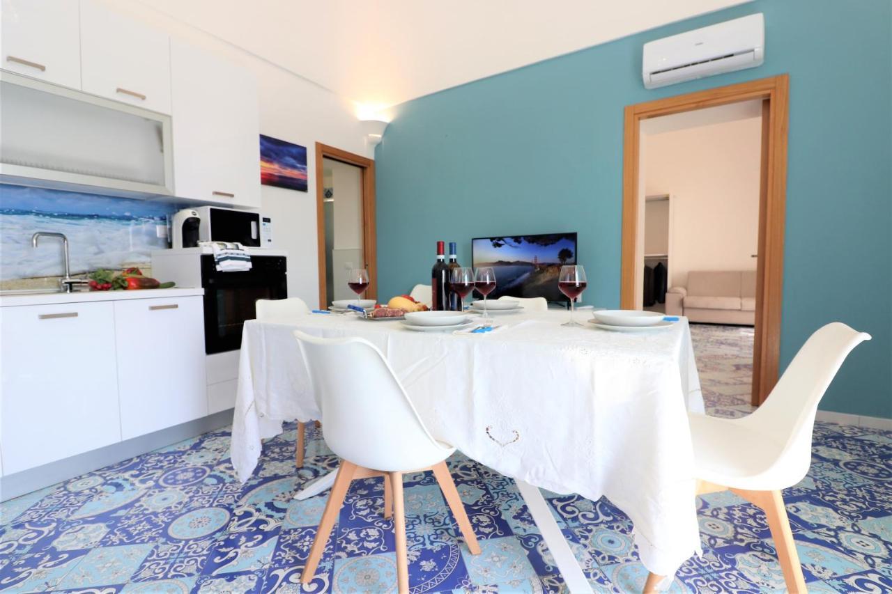 Apartment Mary's - De Vivo Realty *